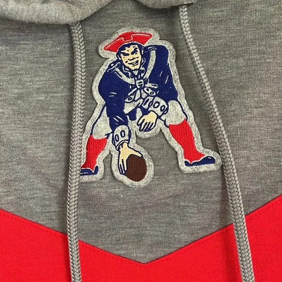 New England Patriots upcycled sweatshirt - Picture 3 of 6